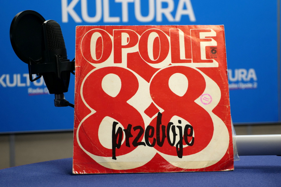 Okładka płyty - "Opole 88 przeboje" [fot. Julia Dołhasz]