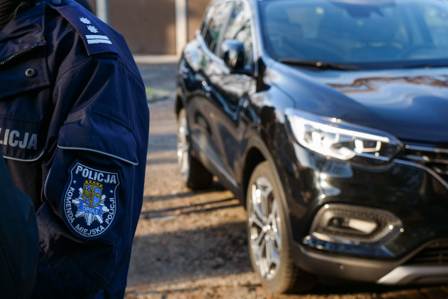 Policjanci z Opola mają nowy radiowóz [ZDJĘCIA]