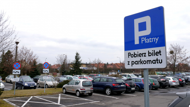 Płatny parking dla pacjentów. Jeśli wizyta u lekarza przedłuży się, mamy kłopot [INTERWENCJA]