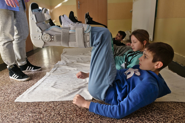 Opole: studenci z PO sprawdzali, czy uczniowie mają zdrowe kręgosłupy. Jakie wnioski