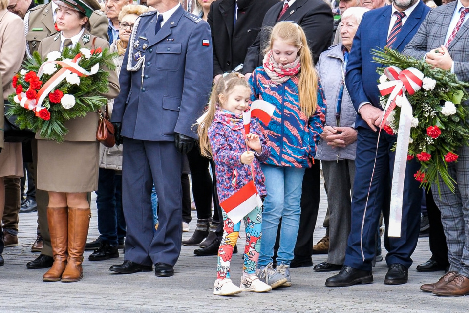 Wojewódzkie obchody święta Konstytucji Trzeciego Maja w Opolu [fot. Adam Dubiński]