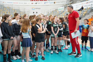 "Siatkówka łączy pokolenia" w Stegu Arenie w Opole [fot. Wanda Kownacka]