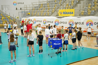 "Siatkówka łączy pokolenia" w Stegu Arenie w Opole [fot. Wanda Kownacka]