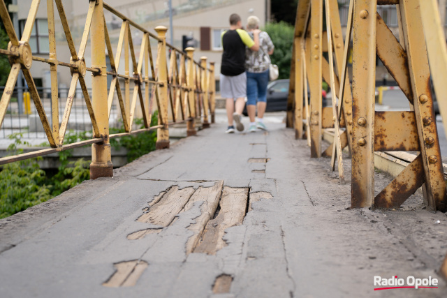 Most Zamkowy w Opolu w coraz gorszym stanie. Czy przeprawa doczeka się remontu [ZDJĘCIA]