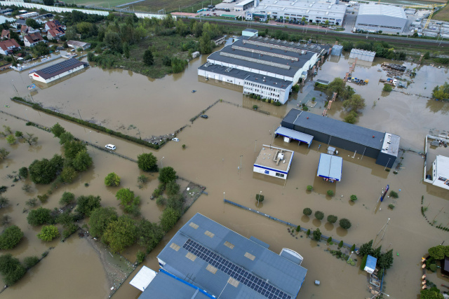 ZUS dla przedsiębiorców poszkodowanych przez powódź