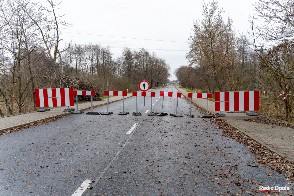 Zamknięta DK45 na odcinku Krapkowice-Żywocice [fot. Adam Dubiński]