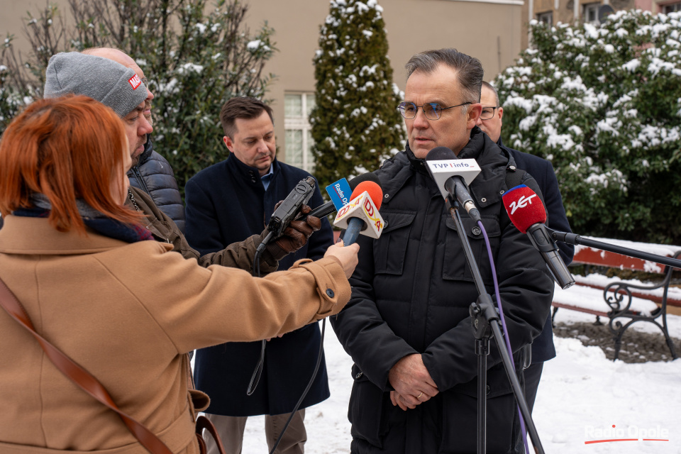 Konferencja burmistrza Głuchołaz i przedstawicieli Wód Polskich ws. ochrony przeciwpowodziowej w regionie Głuchołaz i pogranicza [fot. Adam Dubiński]