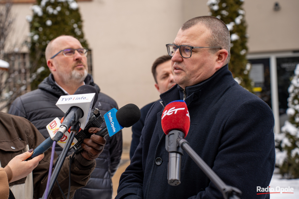 Konferencja burmistrza Głuchołaz i przedstawicieli Wód Polskich ws. ochrony przeciwpowodziowej w regionie Głuchołaz i pogranicza [fot. Adam Dubiński]