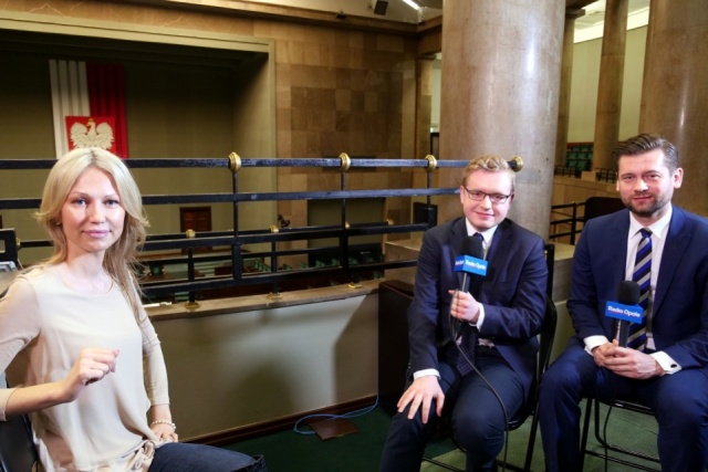 Prosto z Sejmu w Loży Radiowej. Magdalena Ogórek rozmawia z Kamilem Bortniczukiem oraz Dariuszem Standerskim