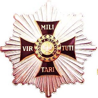 Awers gwiazdy orderowej Virtuti Militari [fot. wikipedia]