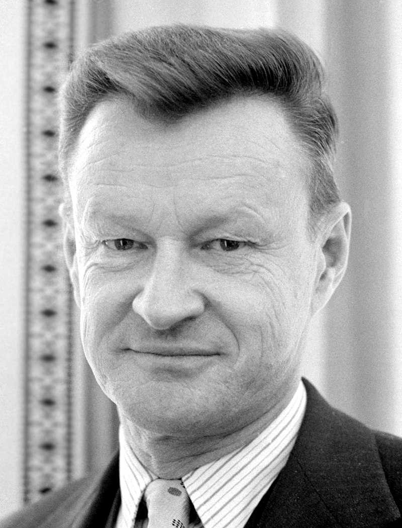Zbigniew Brzezinski, 1977. [fot. źródło: domena publiczna / pl.wikipedia.org/wiki/Zbigniew_Brzeziński#/media/Plik:Zbigniew_Brzezinski,_1977.jpg]