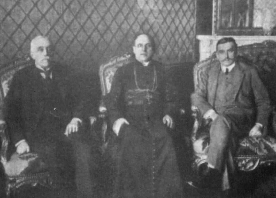 Rada Regencyjna. Od lewej: Józef Ostrowski, Aleksander Kakowski, Zdzisław Lubomirski. [fot. wikipedia/domena publiczna]