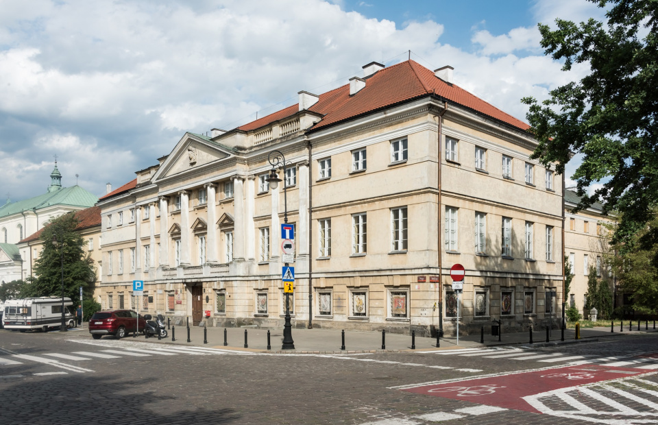 Pałac Raczyńskich w Warszawie 2023 [fot: Adrian Grycuk/CC BY-SA 3.0-pl/Wikimedia Commons.]