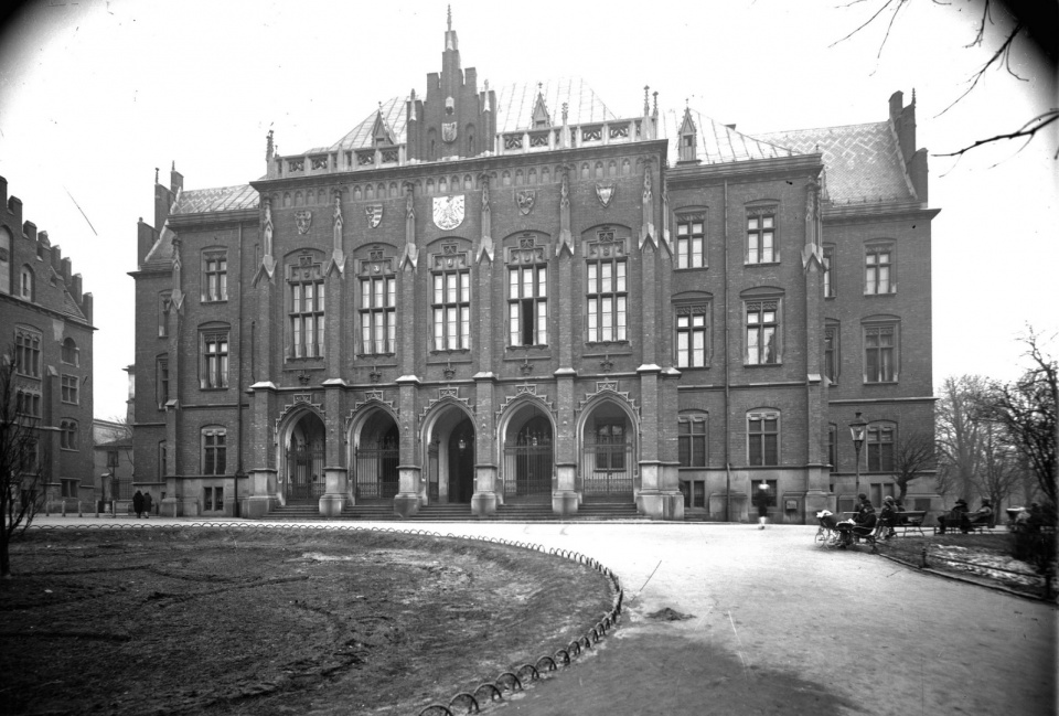 Collegium Novum UJ, 1927. [fot. NAC]