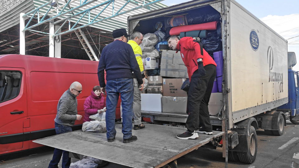 Фот. Тони дарів від мешканців Опольського регіону їдуть до України [фот. архів гміни]