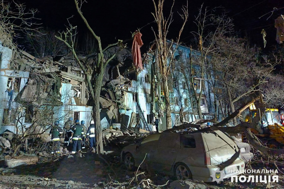 Ракетна атака на Запоріжжя (фото Націoнальна поліція України)
