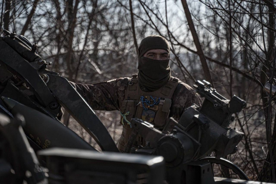 Українські артилеристи нищать ворога біля Бахмута (фото Генштабу ЗСУ)