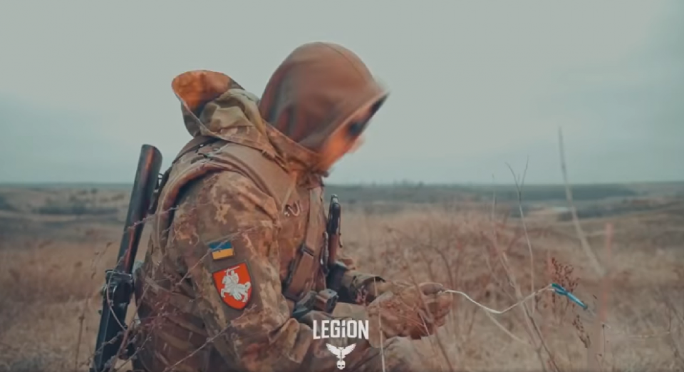 Доброволець з Міжнародного легіону (скриншот відео з фейсбуку ГУР МО України)