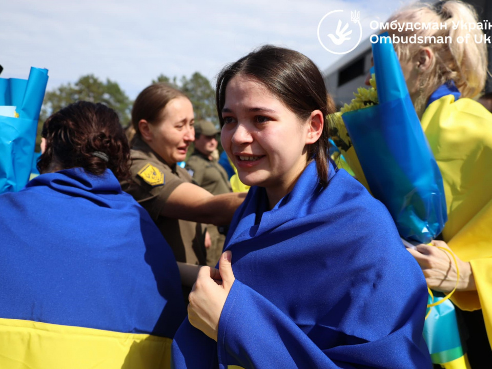 З російського полону звільнили 49 українців, серед них військові та цивільні (фото з фейсбуку Д.Лубінця)