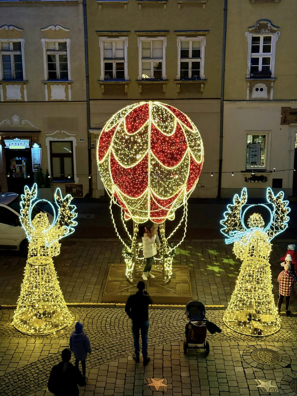 Нові атракції Різдвяного ярмарку в Ополі (фото з фейсбуку Аркадіуша Вишневського)