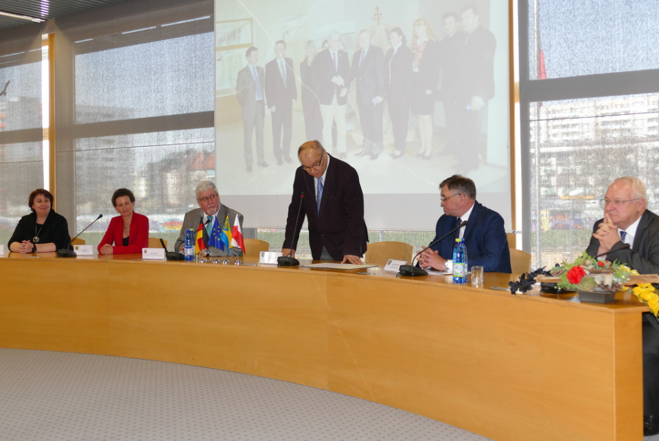 Pożegnalne spotkanie w Opolu z Joachimem Mertesem, prezydentem Landtagu Nadrenii Palatynatu [fot. Monika Antczak]