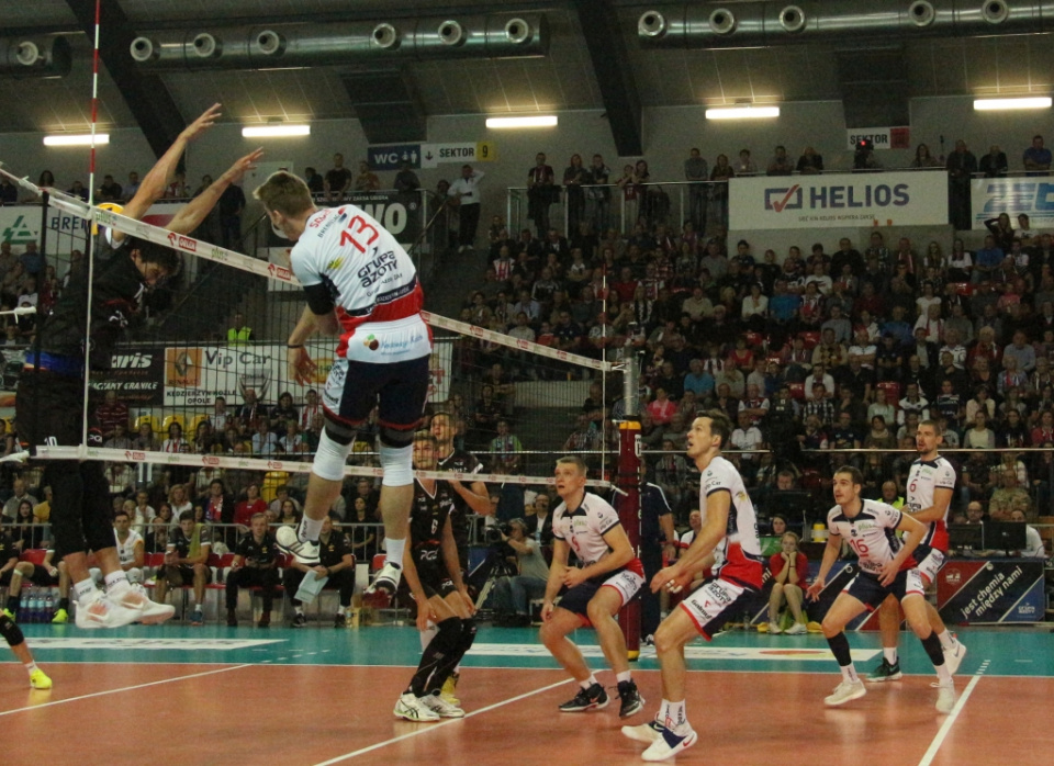 ZAKSA Kędzierzyn Koźle - Skra Bełchatów 1:3. Kedzierzyn 09.10.2016 [fot. Donat Przybylski]