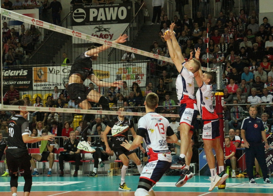 ZAKSA Kędzierzyn Koźle - Skra Bełchatów 1:3. Kedzierzyn 09.10.2016 [fot. Donat Przybylski]