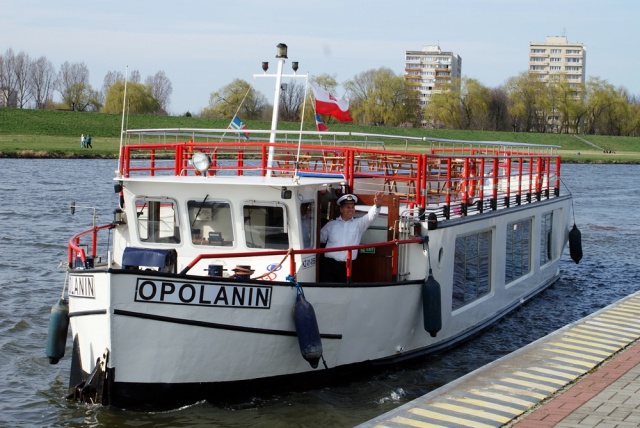 Orkiestra na statku Opolanin w rejs po Odrze w Opolu ruszy w sobotę