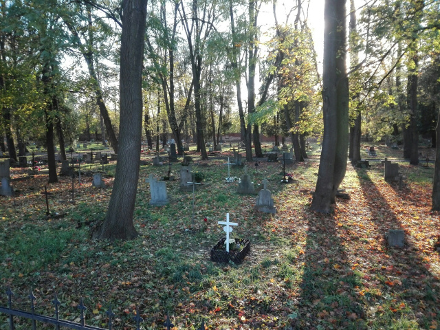 Miasto zapowiada rewitalizację cmentarza przy ulicy Wrocławskiej