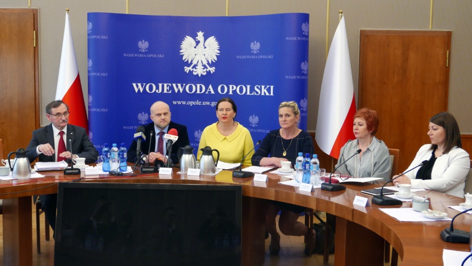 Konferencja prasowa z udziałem wiceministra zdrowia Krzysztofa Łandy [fot. Mariusz Chałupnik]
