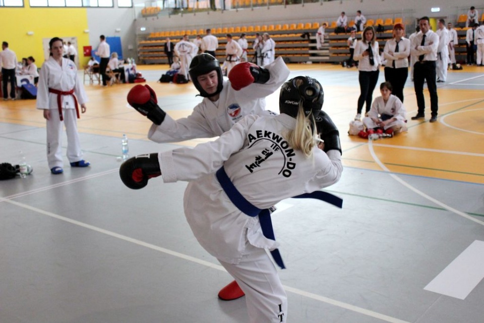 Opolscy zawodnicy na Mistrzostwach Polskiej Federacji Taekwondo [fot. Marek Wyka]