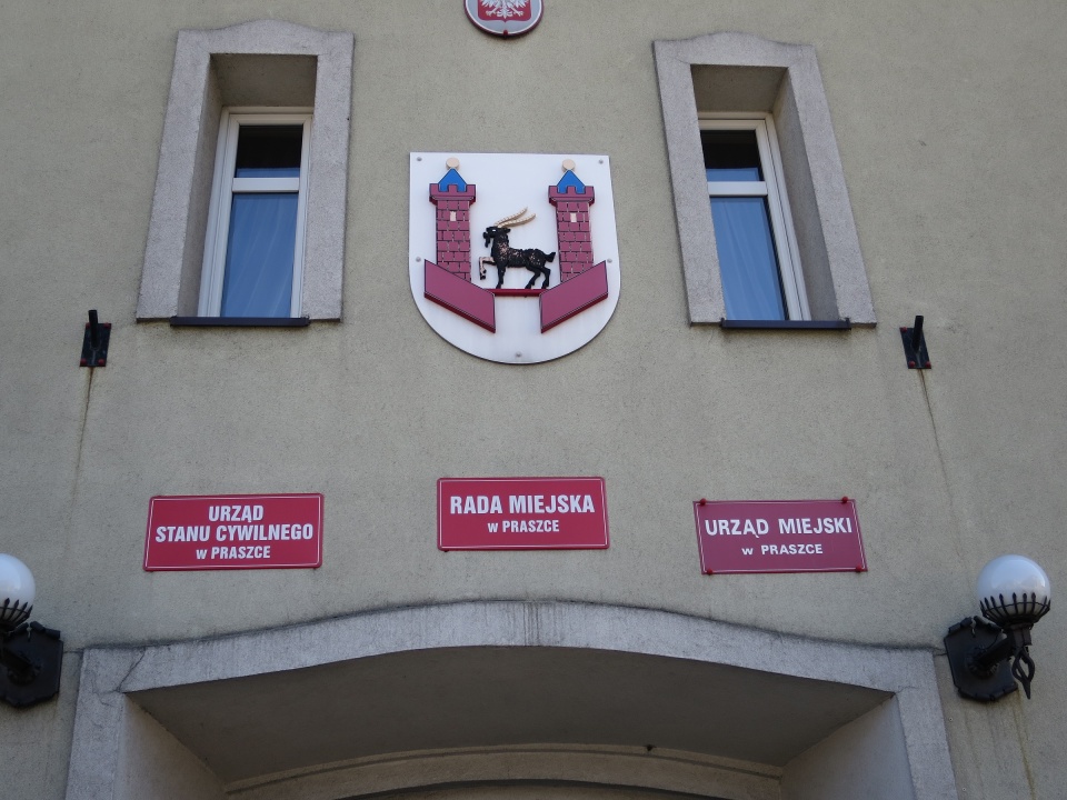 Urząd Miejski w Praszce [fot. Kamila Gal-Skorupa]