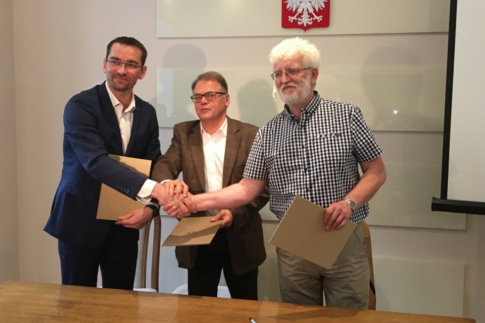 Podpisanie porozumienia o utworzeniu drugoligowego klubu Zaksa Strzelce Opolskie [fot. Agnieszka Pospiszyl]