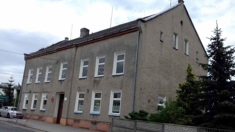 Obecny budynek przedszkola w Kietrzu nie spełnia wymogów przeciwpożarowych [fot. Mariusz Chałupnik]