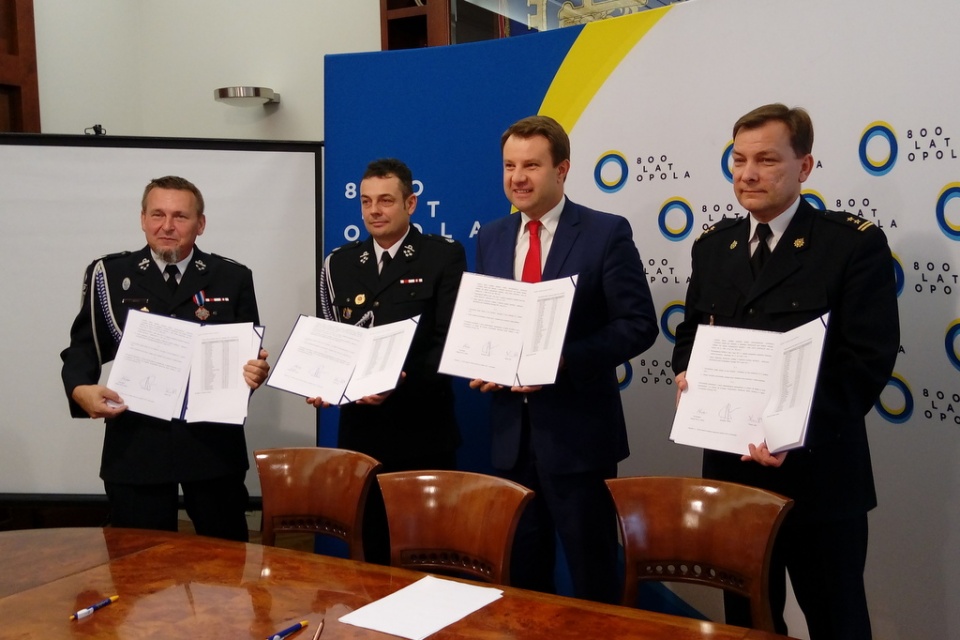 Porozumienie w sprawie włączenia OSP Czarnowąsy do Krajowego Systemu Ratowniczo-Gaśniczego [fot. Monika Pawłowska]