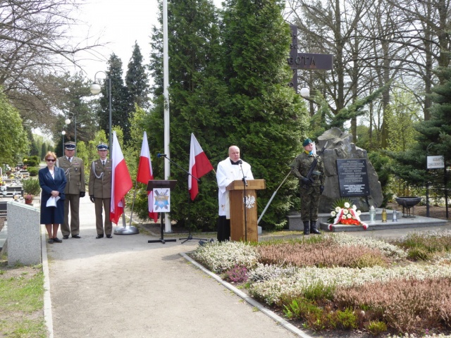 Rodziny katyńskie w Opolu chcą postawić pomnik upamiętniający zamordowanych przez NKWD