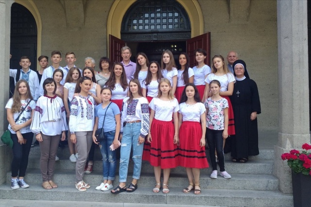 Ukraińska młodzież z polskimi korzeniami spędza wakacje na Opolszczyźnie