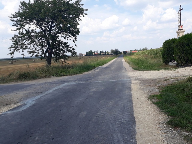 Gmina Olszanka konsekwentnie stawia na drogi transportu rolnego. W tym roku kolej Jankowic Wielkich