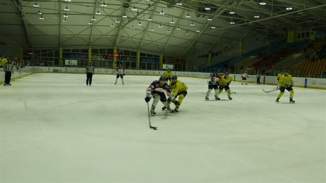 Hokej: Orlik Opole przegrał ważny mecz. Trzy punkty wyjechały do Gdańska