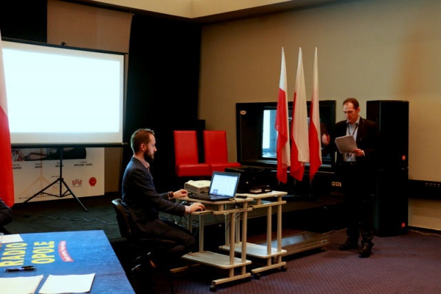 W Studiu M im. SBB Radia Opole rozlosowano kolejność emisji bezpłatnych audycji wyborczych [ZDJĘCIA]