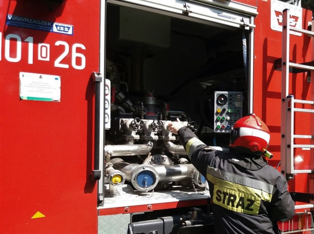 W Namysłowie strażacy zachęcają do kupna czujników czadu