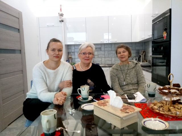 Seniorzy z Olesna nie chcą spędzać czasu samotnie. Mają co robić w wyremontowanym klubie