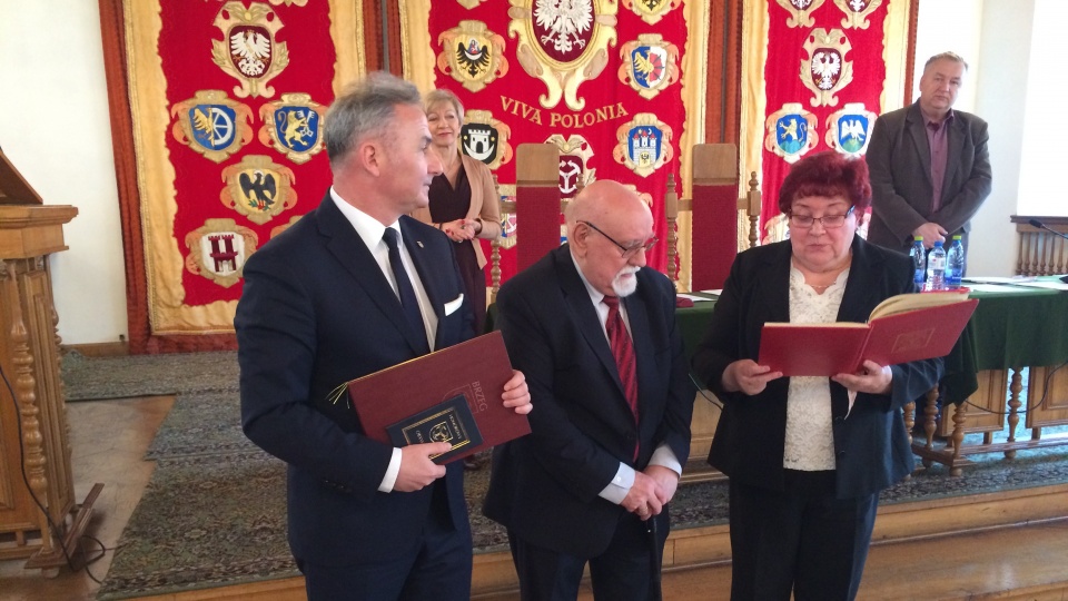 Paweł Kozerski został Honorowym Obywatelem Brzegu [fot. Maciej Stępień]