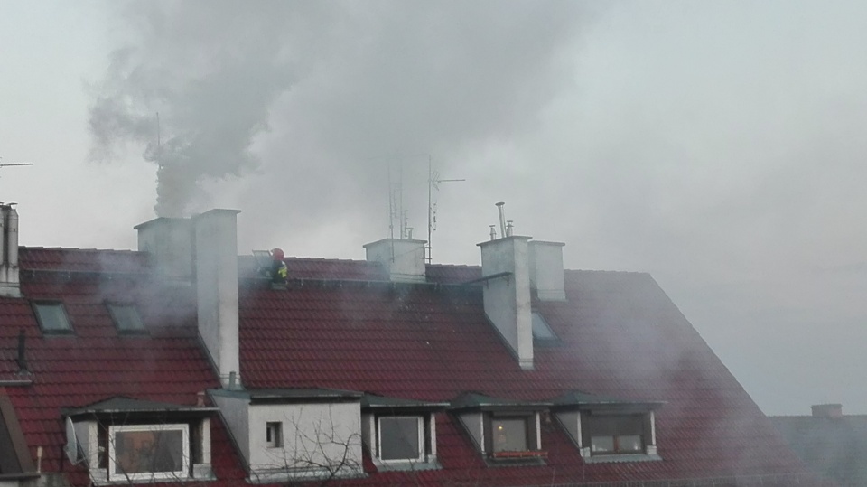 Pożar sadzy w kominie w Opolu [fot.M.Śmierciak]