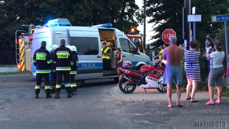 Wypadek motocyklisty w Raszowej (fot. MARIO)