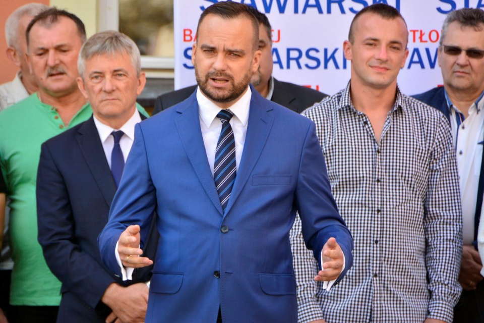 Bartłomiej Stawiarski ogłosił decyzję startu w wyborach na burmistrza Namysłowa [fot. Daniel Klimczak]
