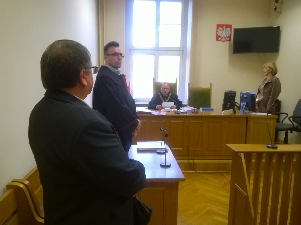 Sąd Rejonowy w Prudniku. Ogłoszenie wyroku. Simonowi G. groziło do pięciu lat więzienia [zdj. Jan Poniatyszyn]