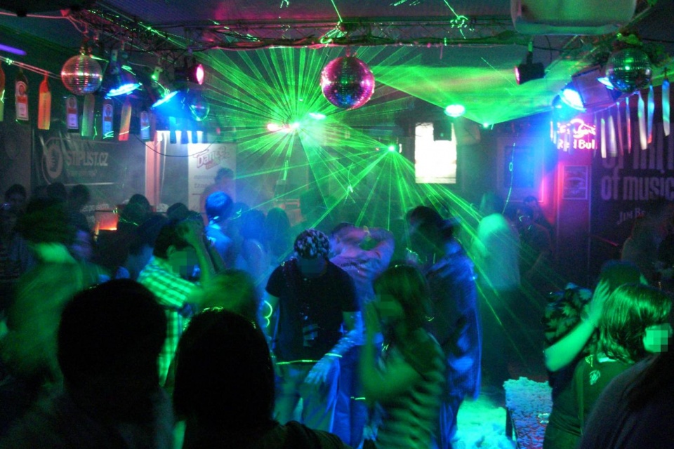Klub nocny [fot. Chmee2 / Creative Commons 3.0]