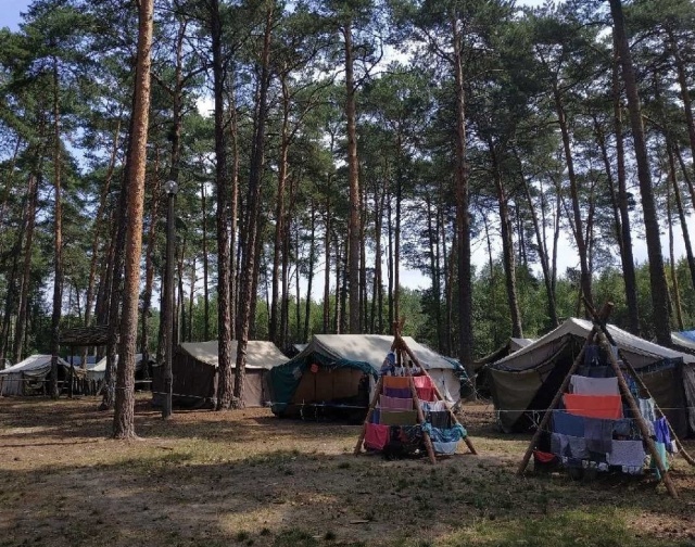 Z obawy przed burzami ewakuowano obóz harcerski w Świętokrzyskiem. Wypoczywają tam dzieci z naszego województwa