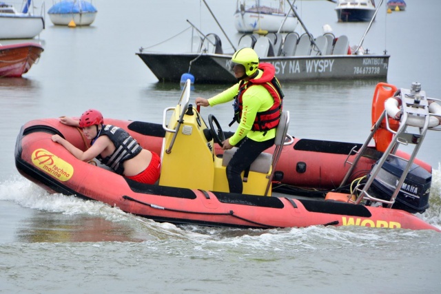 Ratownicy wodni rywalizują nad Jeziorem Nyskim. Oprócz sprawdzenia umiejętności, możemy zdobyć nowe doświadczenia